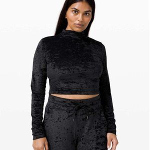 Lululemon All Aligned Mock Neck*Crushed Velvet Long Sleeve Black, Size 6